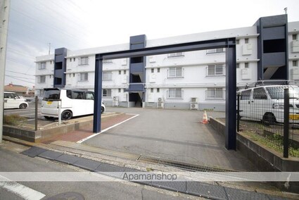 サザンクロス[1LDK/52m2]のエントランス