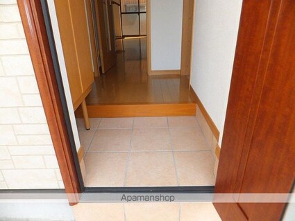 グランシャリオ[2LDK/60.45m2]の玄関