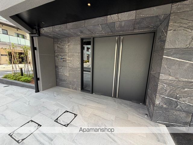 S−RESIDENCE入谷ALESIAの玄関写真