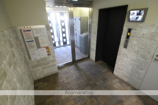 アンフィニ千里山の玄関写真