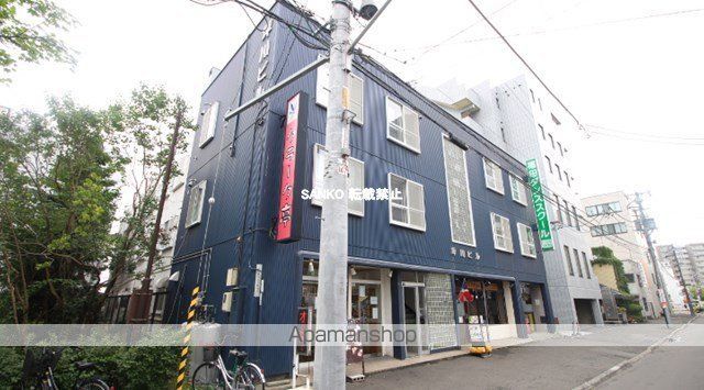 坪川ビルの外観写真