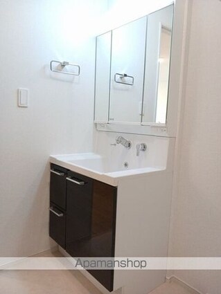 グランブルー西都　Ｂ[1LDK/50.01m2]の洗面所