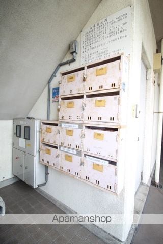 中島田高橋マンションの外観写真