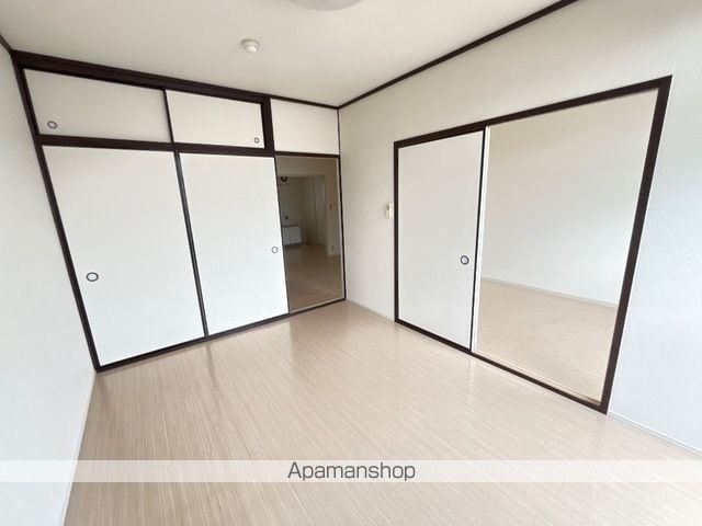 サンハイム桐山の内装写真