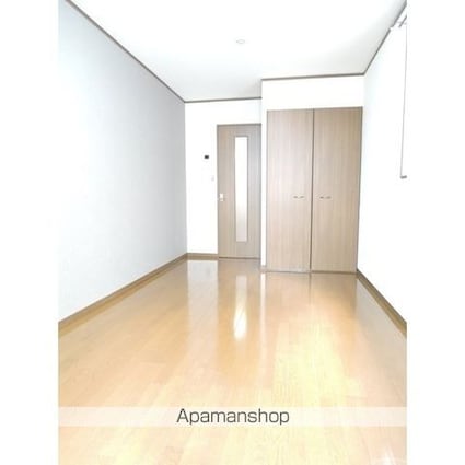 アンプルールフェールイル・ヴィラージュ[1K/22.35m2]のリビング・居間1