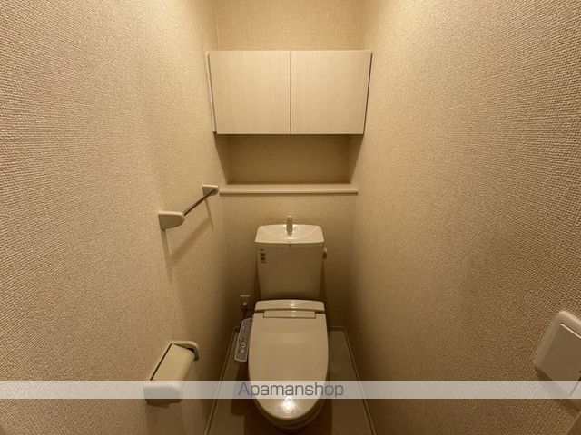 テェルツォラナの内装写真