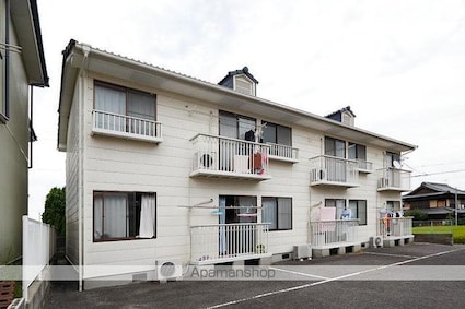 ハイツ山本[2DK/40m2]の外観2