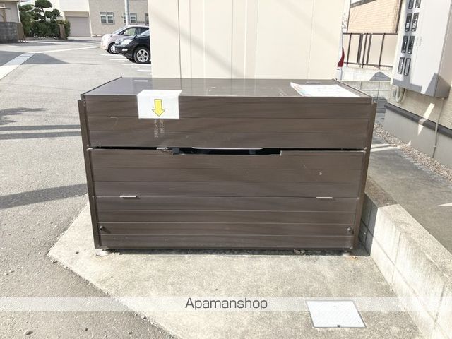 Square Villa 福島の内装写真