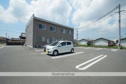メゾン・コスモス壱番館[2LDK/49.43m2]の駐車場1