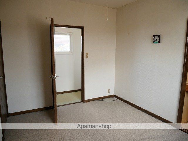日の出台9丁目 貸家の内装写真