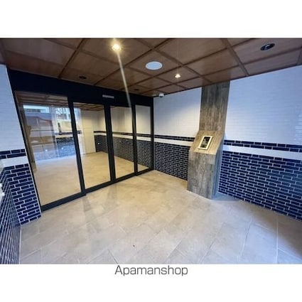 ＵＮ　ＲＯＯＭ[1K/25.5m2]のエントランス2