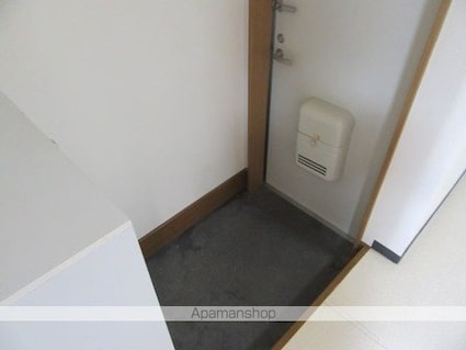 ハーモニー紫竹Ⅱ[2K/31.8m2]の玄関