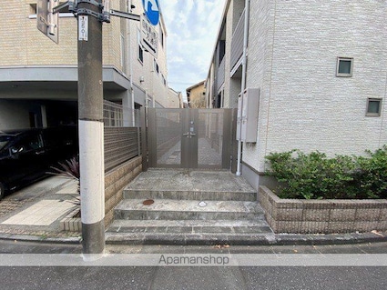 クレイノＯＬＩＶＥ[1K/20.52m2]のエントランス1