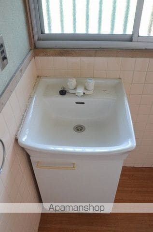 芸備線 安芸矢口駅 徒歩18分 2階建 築53年の内装写真