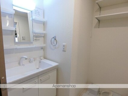 Ｄーｒｏｏｍ西多賀　ＩＩ[2LDK/66.56m2]の洗面所