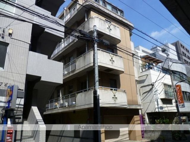 スペーシア西新宿の外観写真