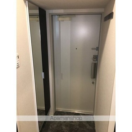 Ｂｒｉｌｌｉａｎｔ　Ｖｉｅｗ　Ｃｅｎｔｒａｌ　Ｐａｒｋ[1K/29.23m2]の玄関