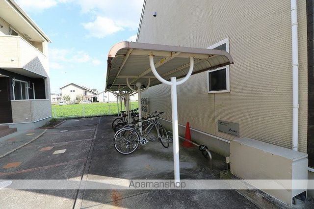 Y’sコート壱番館 Iの玄関写真