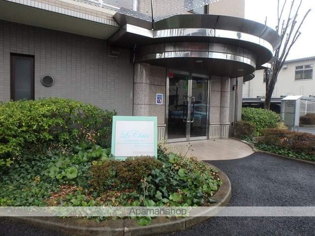 ルクレ川口イーストの玄関写真