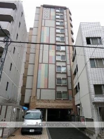 ルッシェ竹下駅前の玄関写真