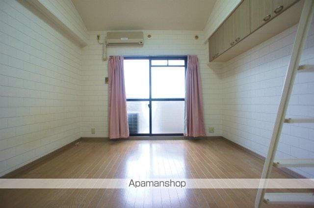 プレデュパルク壱番館の内装写真
