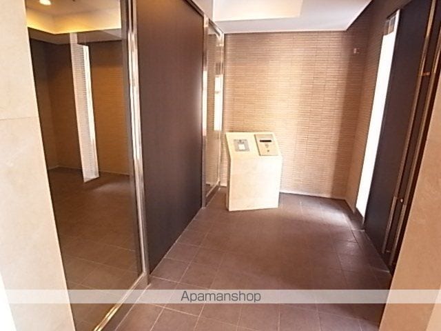 カレント新栄の外観写真