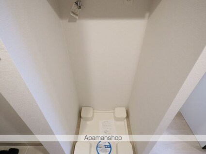 愛知県名古屋市東区泉１丁目[1K/27.41m2]の内装1