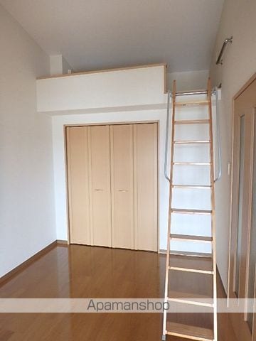 CRYSTAL PALACEの内装写真