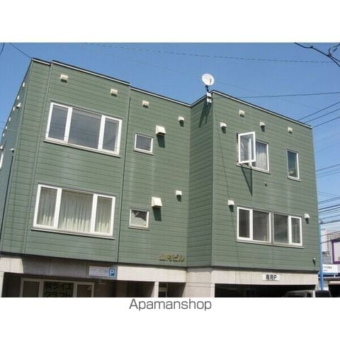 山内ビルの外観写真