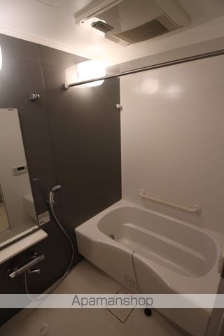 ラクレイス西新の内装写真