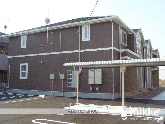 SUN SQUARE新地 Bの外観写真