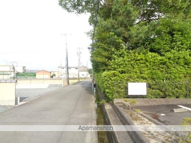 BEAUTIFUL LIFEの周辺写真