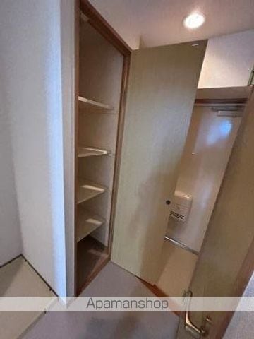 ヴィラ東中通の内装写真