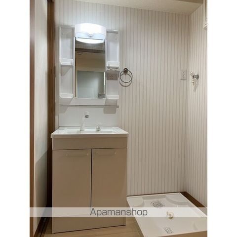 ワイズタワー新栄の内装写真