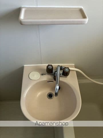 ハイツ呉竹の内装写真