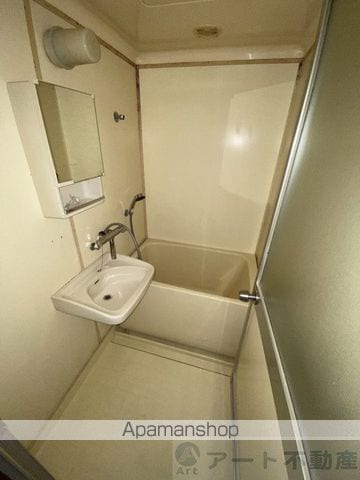 酒井ビルの内装写真