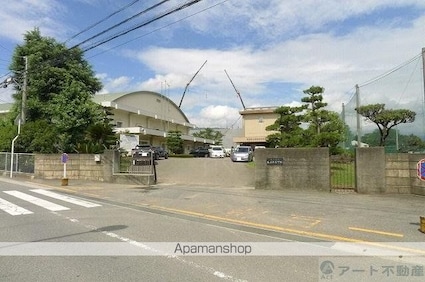 シャーメゾンあざみ野[2LDK/69.93m2]の周辺3