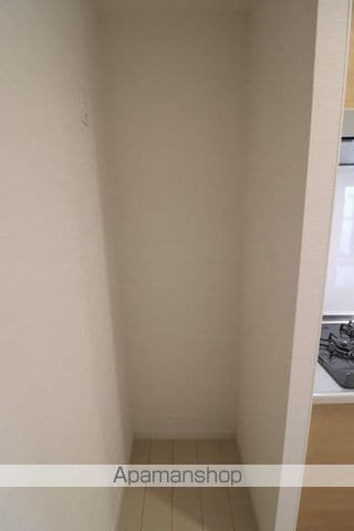 Crecia和白東Vの内装写真