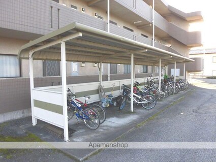 カメリアガーデン[3LDK/65m2]の外観3