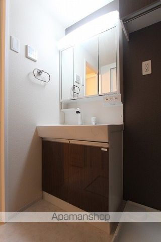 スリーファーストの内装写真