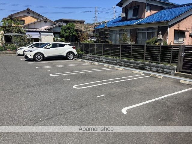 セジュール南花岡IIIの玄関写真