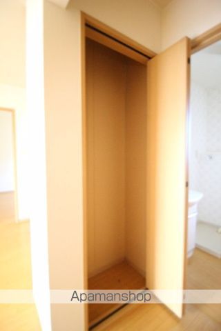 アウローラ万倍Bの内装写真