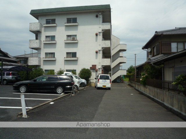 藤マンションの外観写真