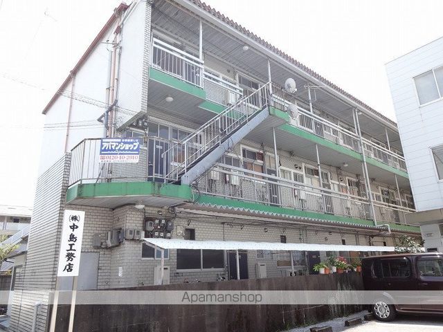 日の出マンションの外観写真