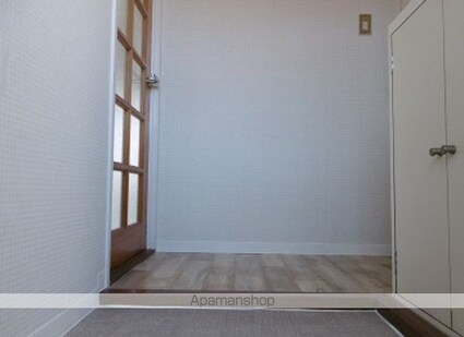 第２ゴトービル[2DK/52m2]の玄関