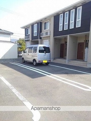 秋桜ｎｅｏ　Ａ[1LDK/45.34m2]の駐車場