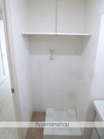 リアレクト白壁の内装写真