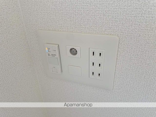 セレニテ本町東リアンの内装写真