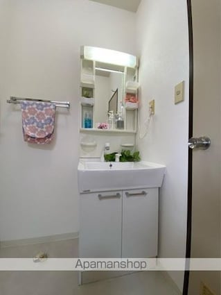 フレグランス中塚Ａ棟[2LDK/57.42m2]の洗面所