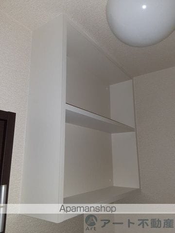 レオネクスト松山インターIIIの内装写真